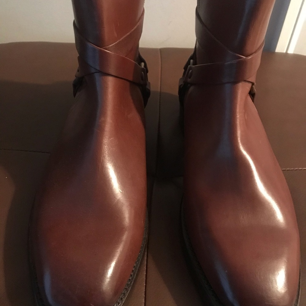 Frye Men’s Tan Boots: Size 11